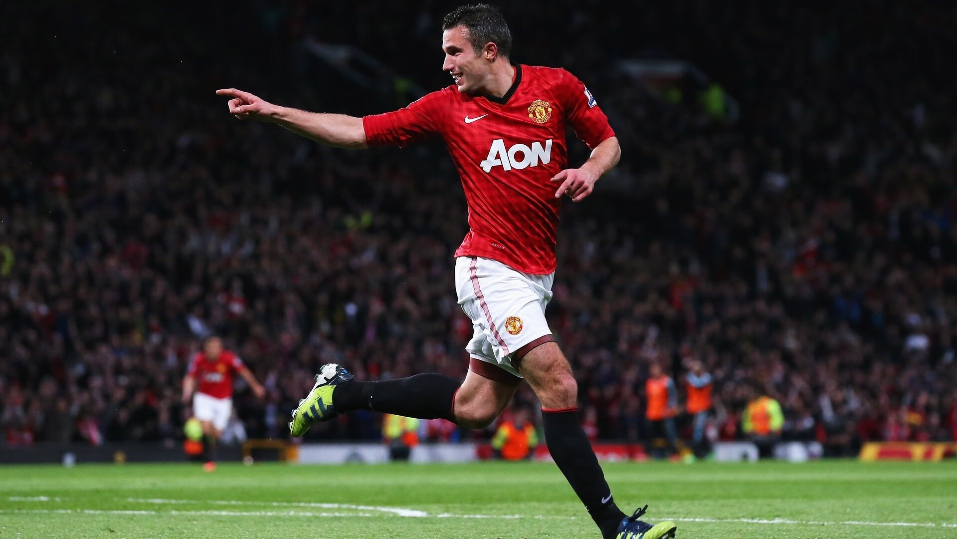 开云娱乐-王嘉男强势晋级跳远大奖赛，王嘉男跳远运用的是什么技术