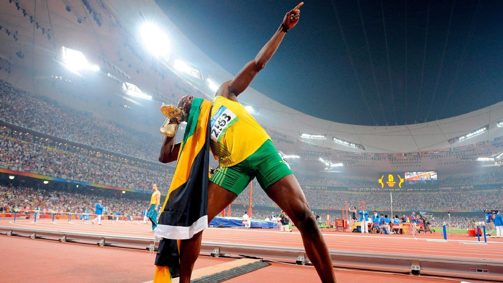 开云体育入口-里根·史密斯刷新个人最佳成绩，梅根史密斯